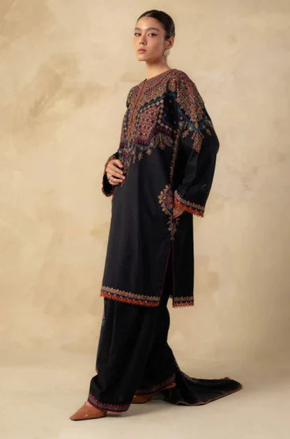 Jazmin Dhanak Embroidered Articles with Embroidered Patches and Shawl