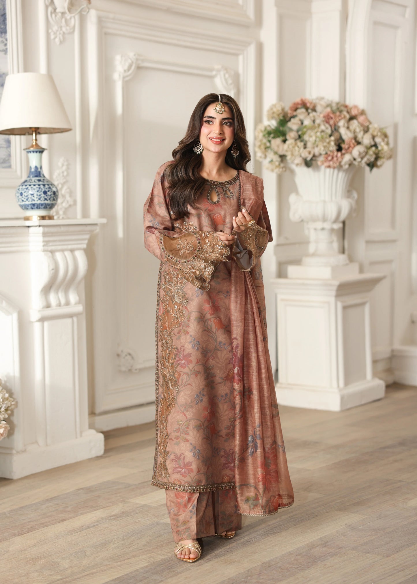 Mohagni Silk embroidered saboor aly 2pc article