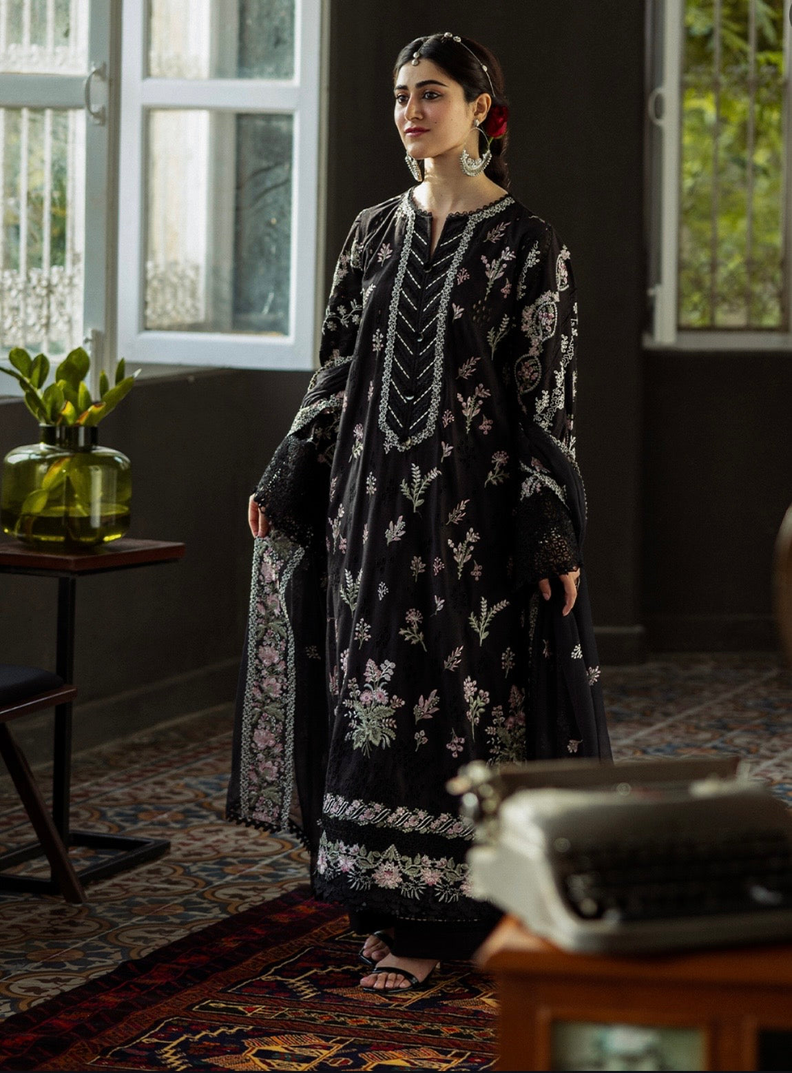 Kahf Dhanak Embroidered 3pc Article With Dhanak Shawl Black Color