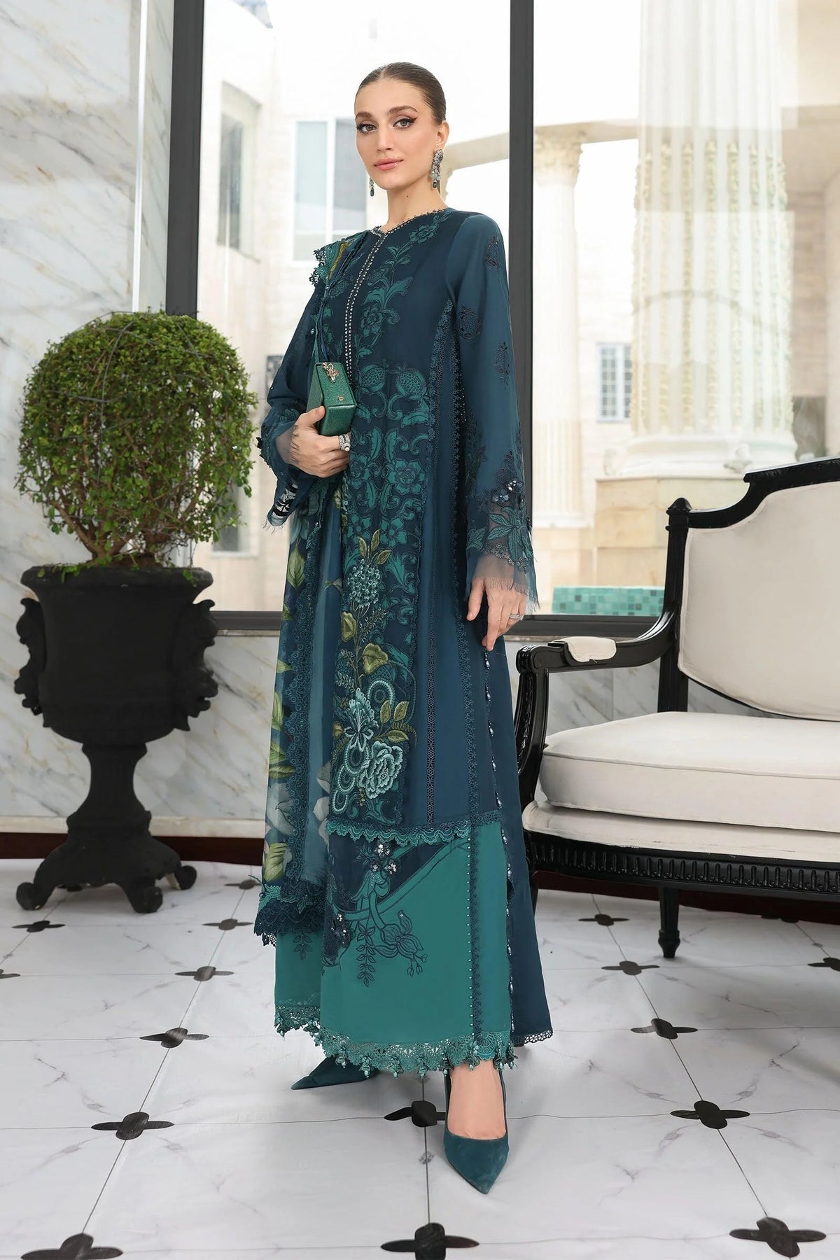 Pure Chiffon Embroidered 3pc Article With pure russion rip trouser and silk Duppata