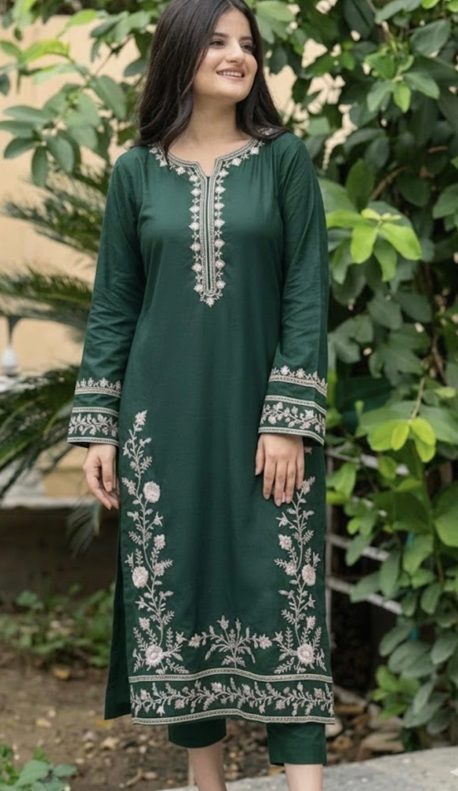 Laam Trending Embroidered 2 Piece