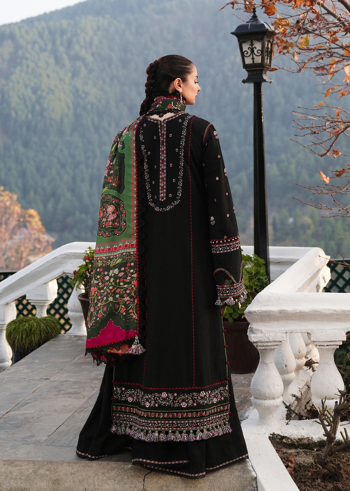HUSSAIN REHAR LAWN LUXURY EMBROIDERED 3 PC