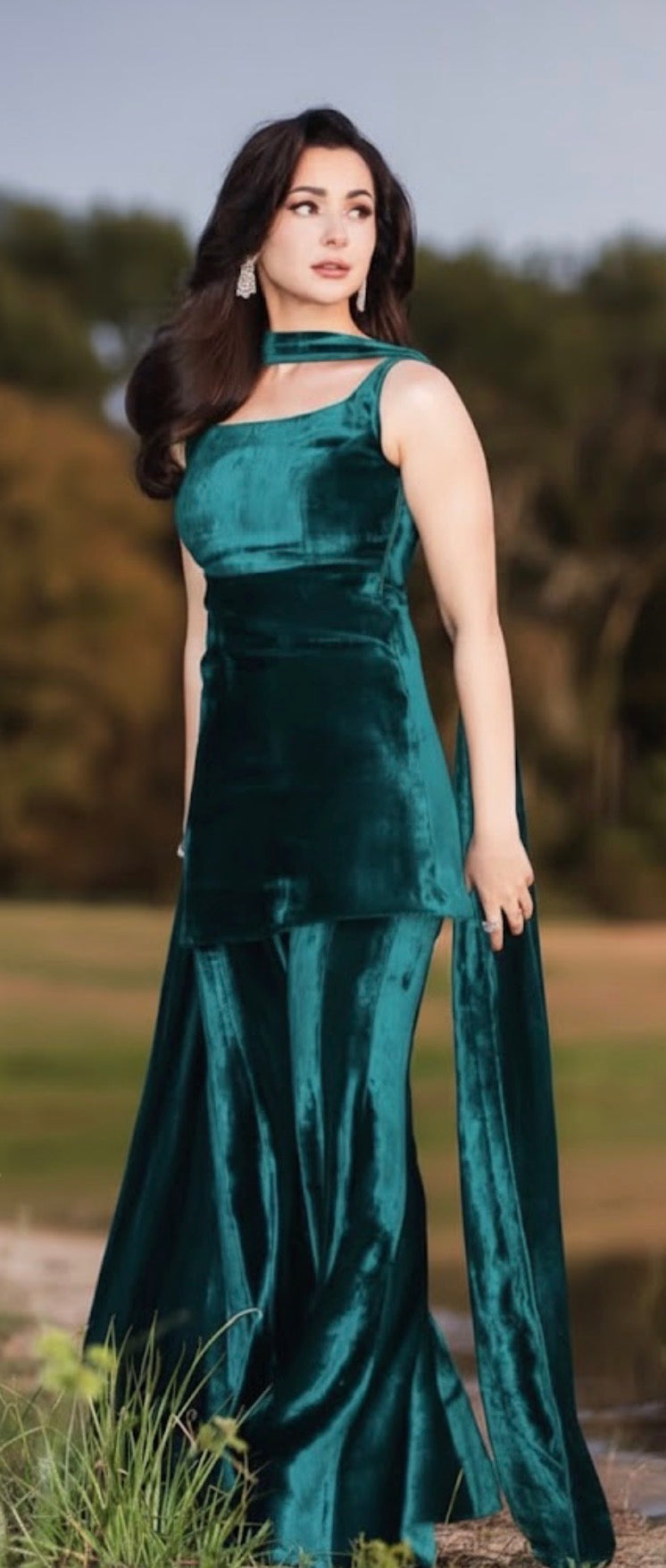 Hania Amir Velvet Dress 9000 micro Velvet In 3 colours