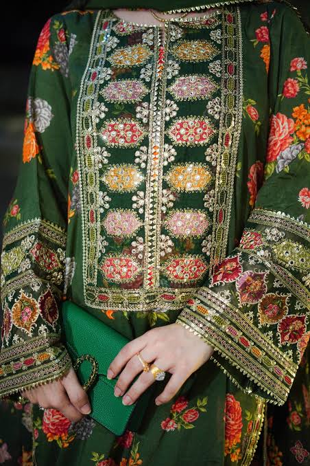 Aneelas Silk Green 3 pc